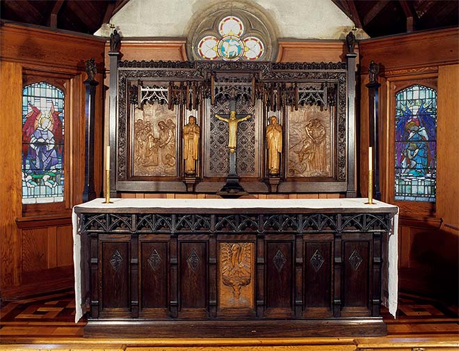 Nurses' Memorial Chapel altar