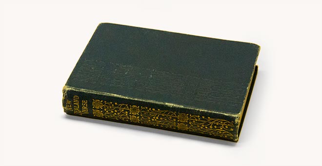 <em>New Zealand verse</em>