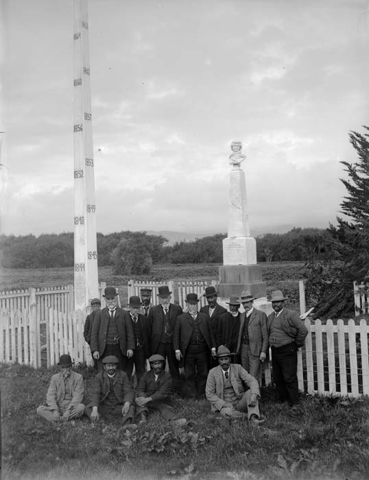 Ōtaki jubilee pole 
