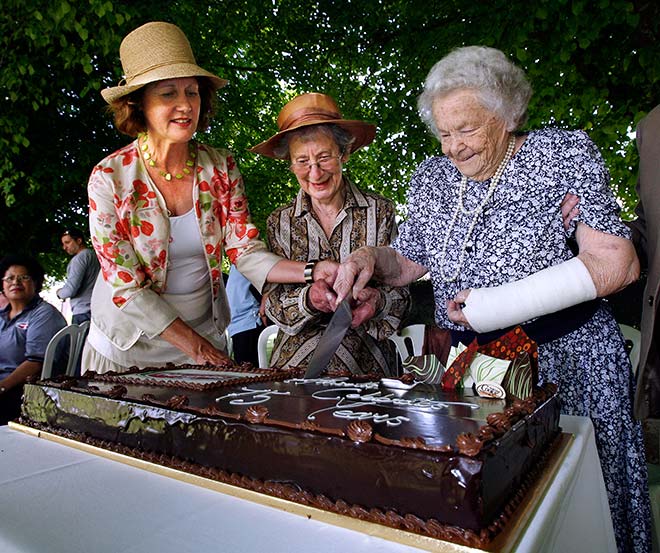 75th anniversary of Hansells