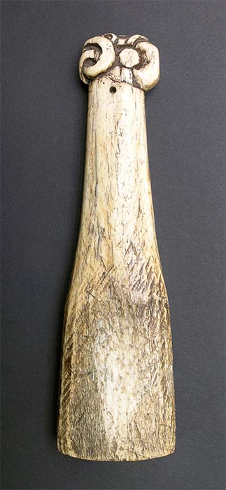 Tā whakairo – carving mallet