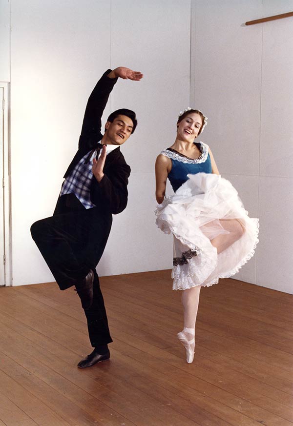 Val Deakin Dance Theatre 
