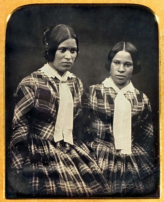 Daguerreotype of Caroline and Sarah Barrett, early 1850s