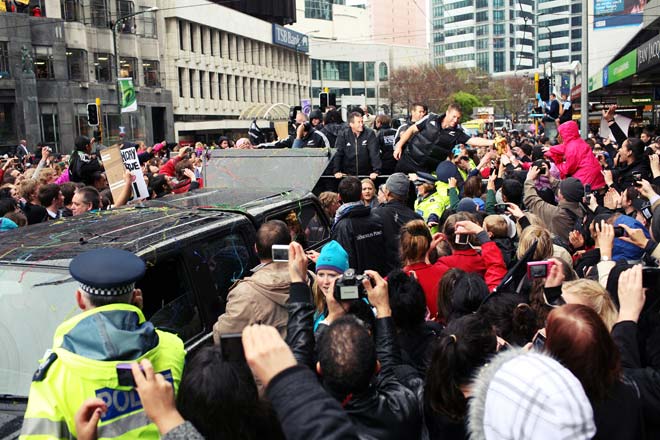Snapping the All Blacks, 2011