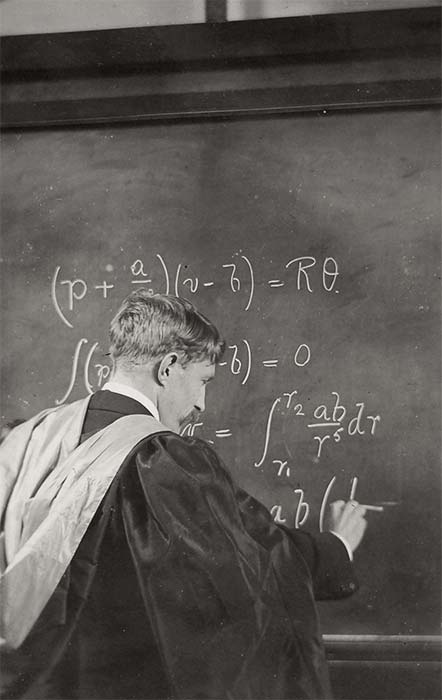 Joseph Mellor, ceramic chemist