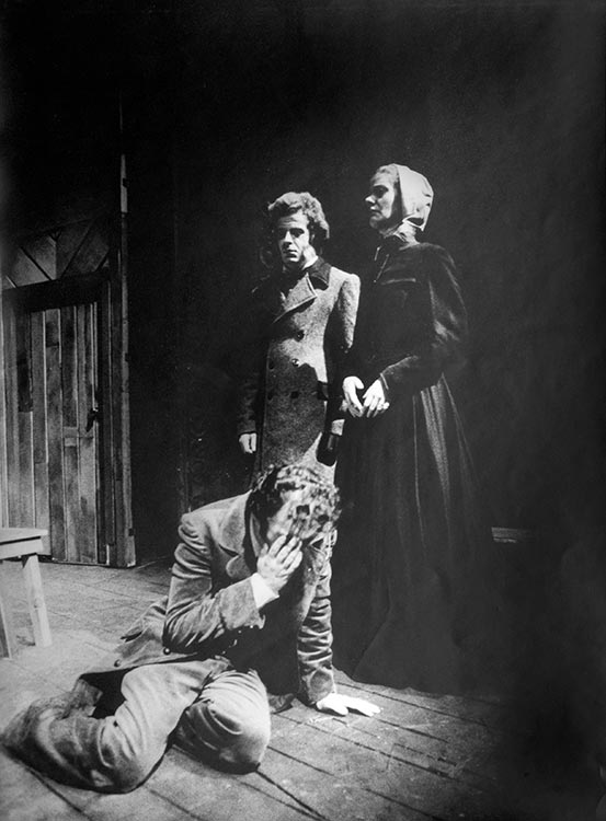 Mercury Theatre's production of <em>The rocking cave</em>, 1973