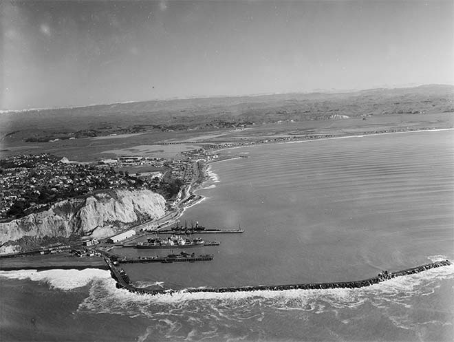 Whites Aviation photograph of Napier, 1950s