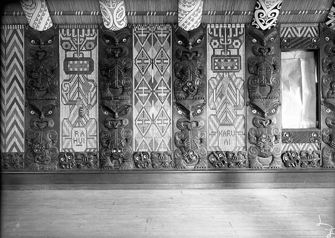 Tāniko panels, Porourangi meeting house