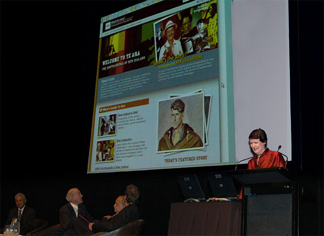 Te Ara goes live, 2005