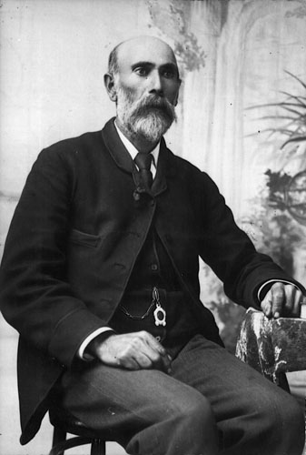 Īhāia Hūtana, editor of the Māori newspaper Huia Tangata Kotahi