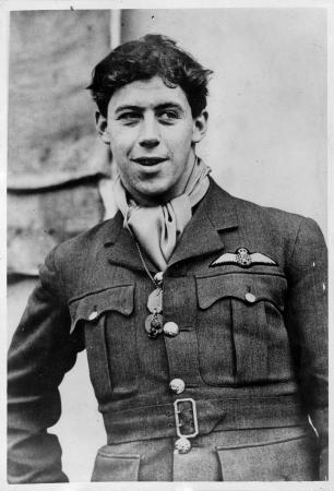 Edgar James ('Cobber') Kain, about 1939