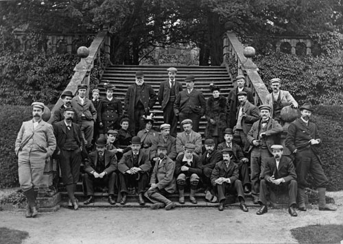 A group of intending immigrants to New Zealand known as the 'Clarionettes'