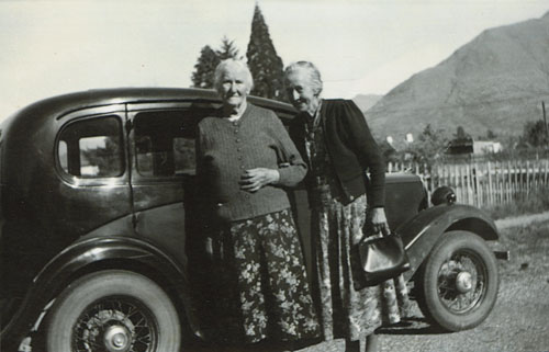 Sarah Salmond (left) and friend, photographed in Queenstown, 1950s
