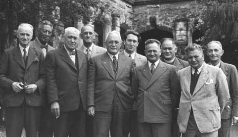 A gathering of Māori linguists