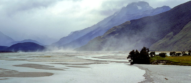 Windblown silt, Dart River