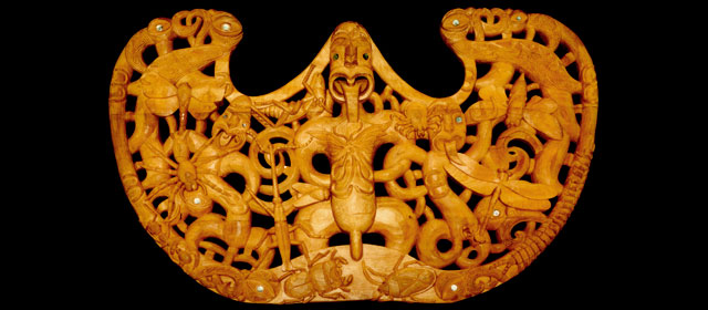 Insects carved on a lintel