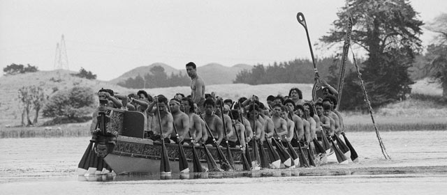 Replica of the Kurahaupō canoe