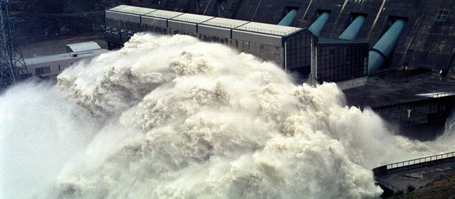 Clyde Dam spillway