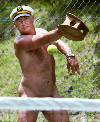 Wellington Naturist Club president Ken Mercer playing miniten, 2008
