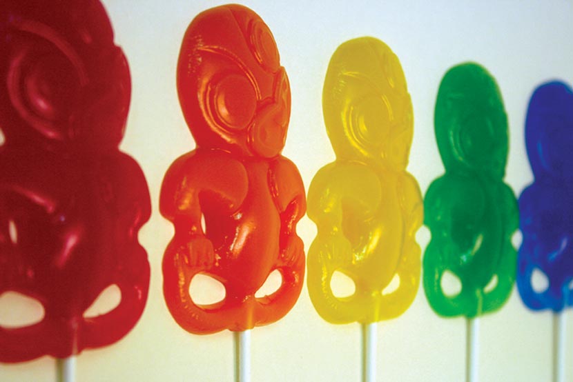 Plastic Māori