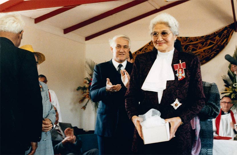 Mira Szászy made a DBE