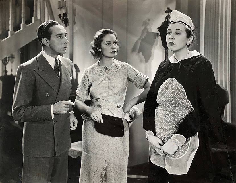 Davina Craig, comic maid