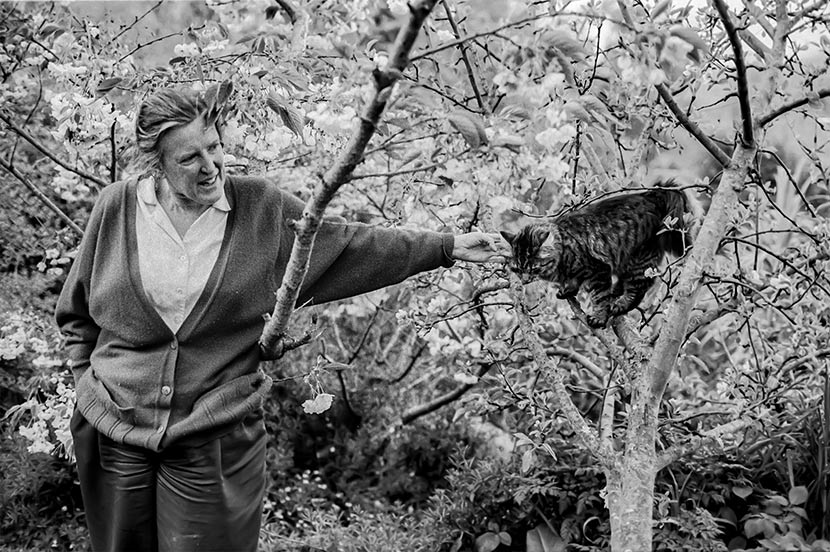 Margaret Mahy at home