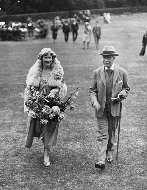 Governor General Bledisloe, and his wife Alina, 1930s