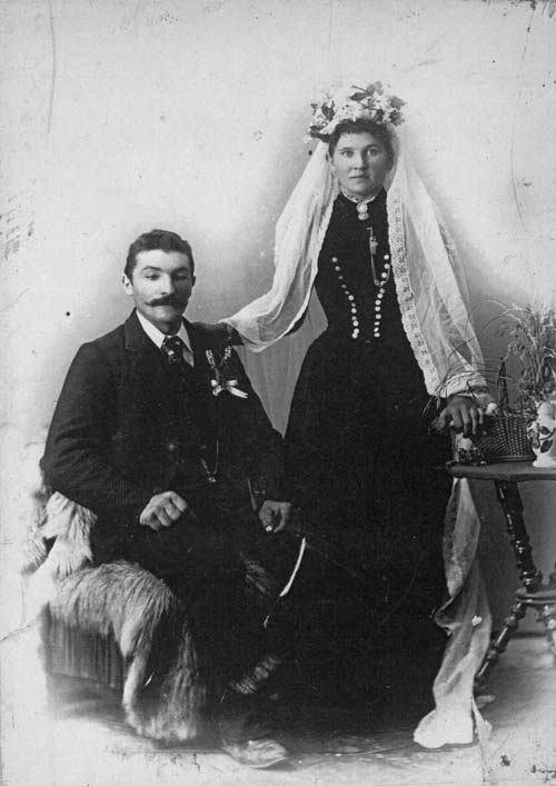 Agnes Fabish and her husband Joseph on their wedding day, 1 January 1894