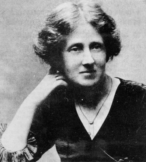 Edith Annie Howes, 1900s