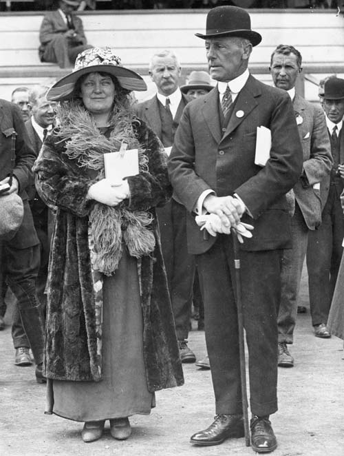 John Henry Rushworth Jellicoe and his wife Florence, early 1920s