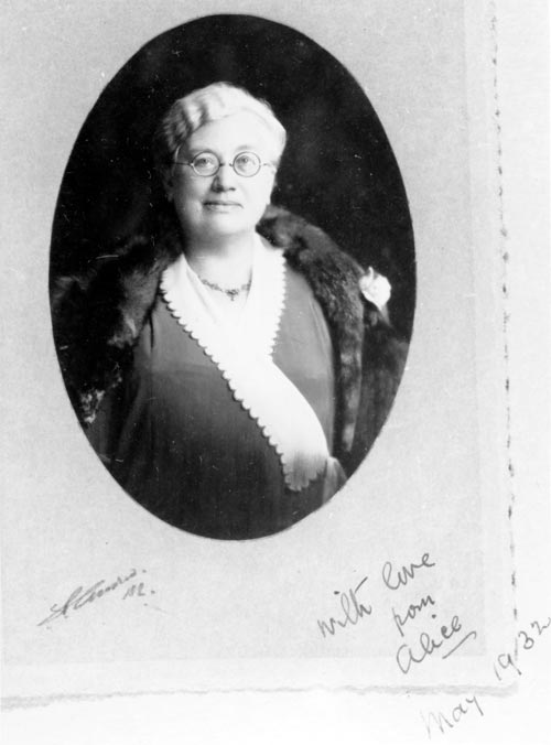 Alice Easton Law