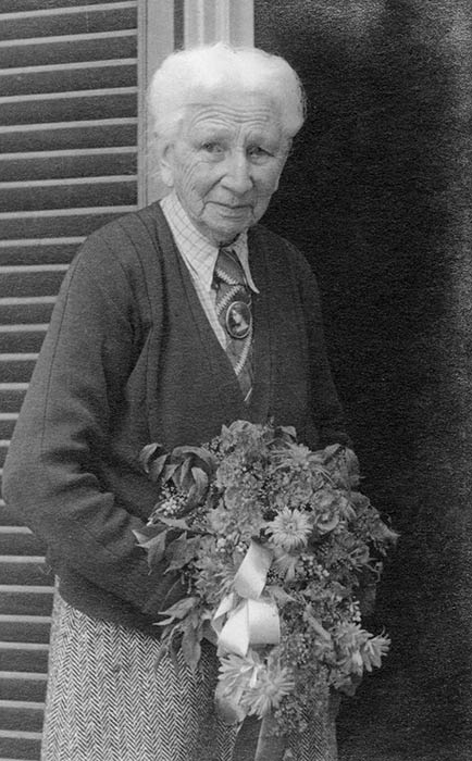 Alice Heron Maxwell, custodian of Te Papa mission station at Tauranga