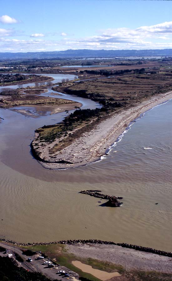 Ōpihi Spit