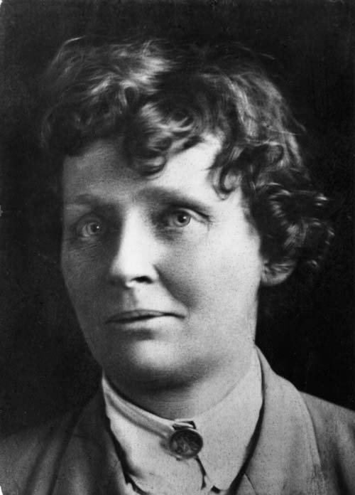 Ettie Annie Rout, 1918