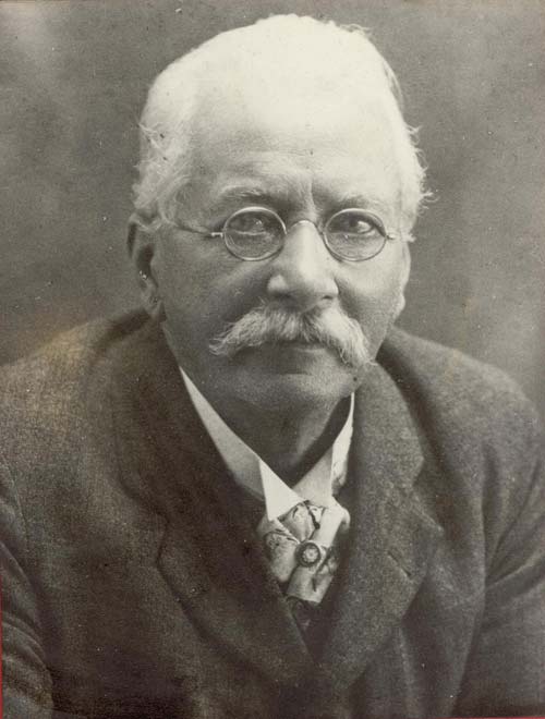 Henry Suter in 1911