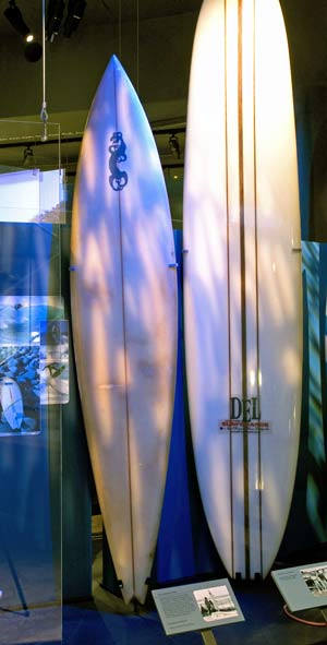 Board with Tangaroa motif 