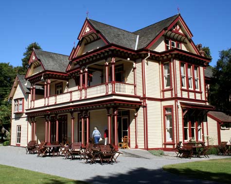 Riccarton House