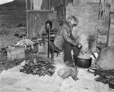 Preparing eels