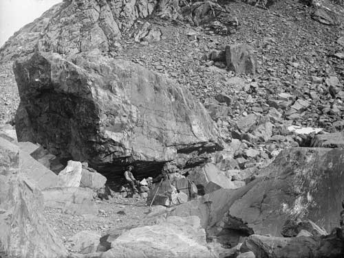 Rock bivouac