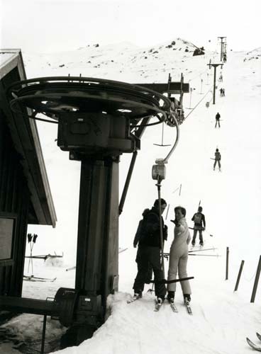T-bar lift 