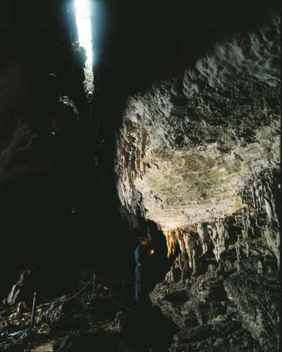 Honeycomb Hill cave