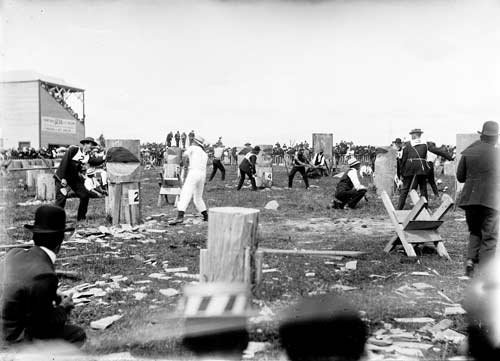 Chopping and sawing competitions 