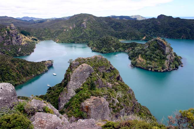 Whangaroa Harbour 