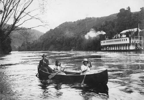 Canoeing on the Whanganui River