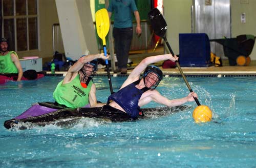 Canoe sports 