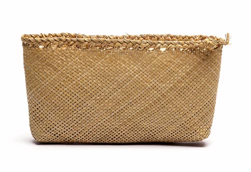 Cabbage tree kete