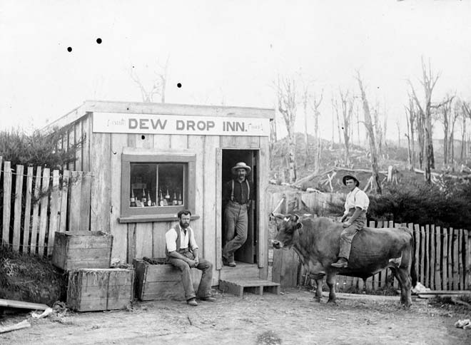Dew Drop Inn, around 1910