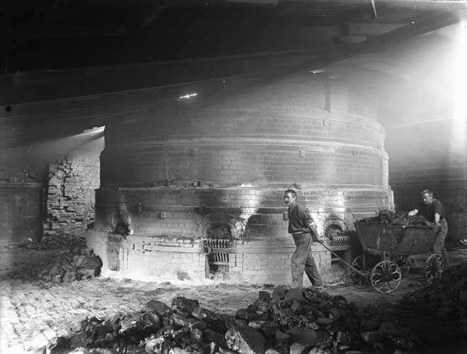 Coal at work, around 1900
