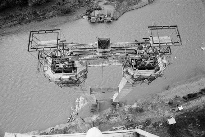 Rangitīkei railway bridge, 1974